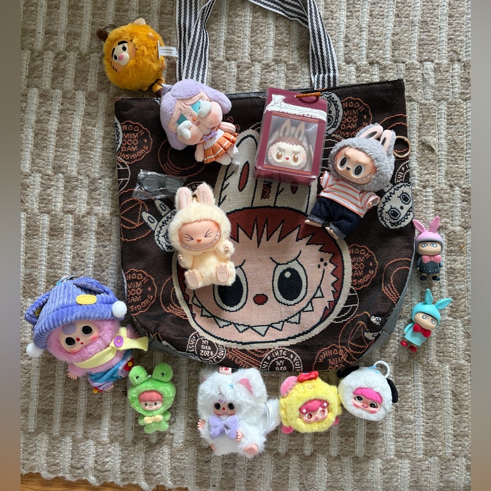 Viral Labubu monster dolls and friends lot with bag